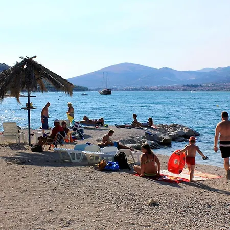 شقة By The Sea Mastrinka, Ciovo - 11711